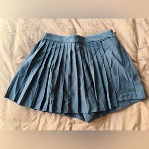 Pleated Women's Skirt in Black - Abercrombie & Fitch